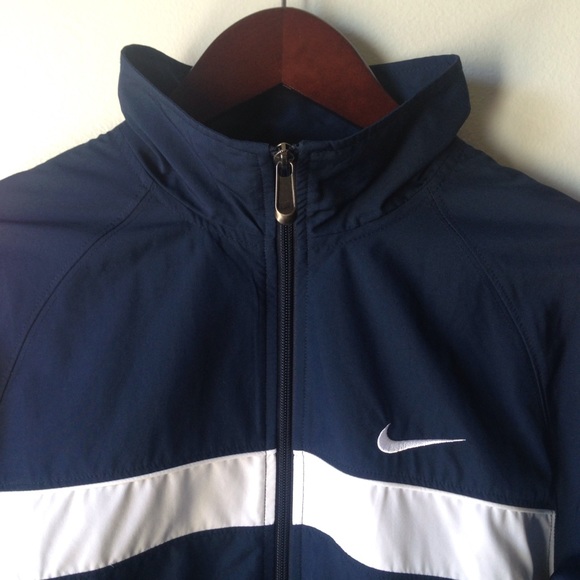 old vintage nike windbreaker